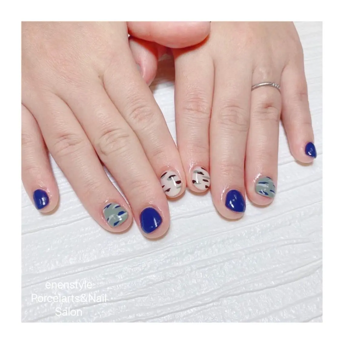 ショート ネイル 🐾enen style 🐾のネイルデザイン