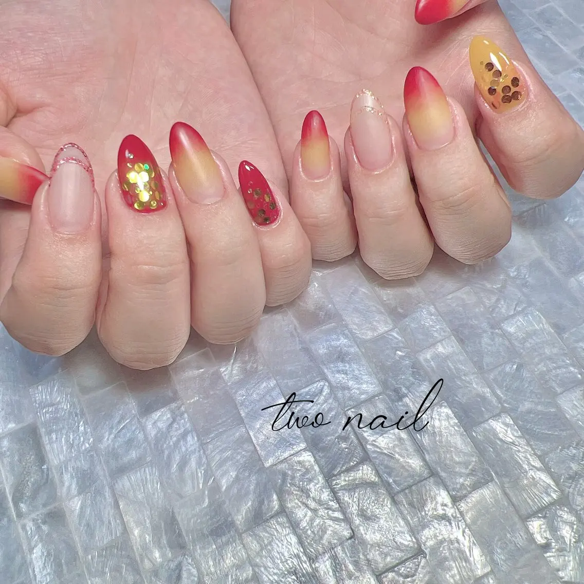 ネイル アートネイル ネイルチップ ホワイト ハンドネイル two nailのネイルデザイン