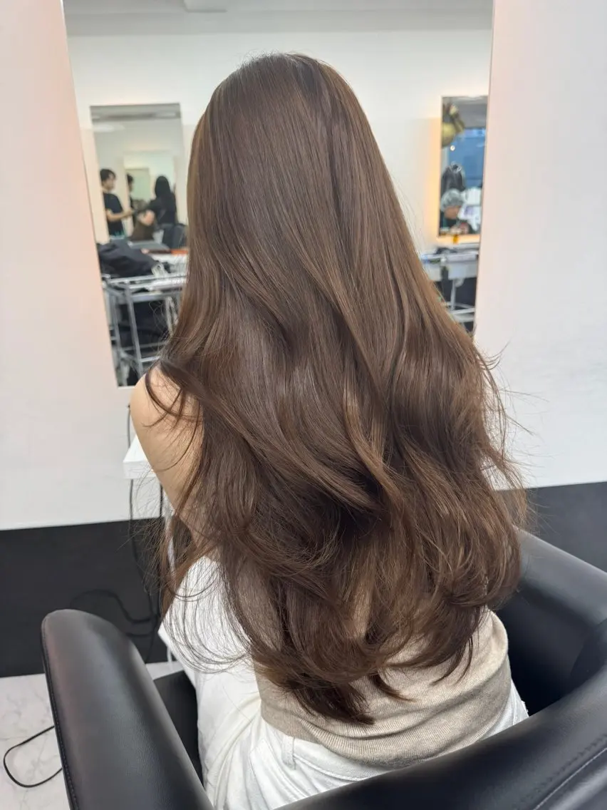 ロング カラー ブリーチ ブラウンカラー ダブルカラー ブリーチなしカラー カット ヘアカラー トリートメント ALEAP owl 平野 宏樹のヘアスタイル