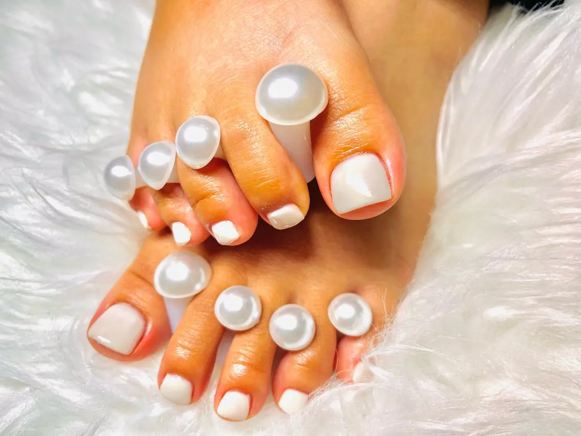 ネイル フットネイル ⭐️ saki⭐️のネイルデザイン