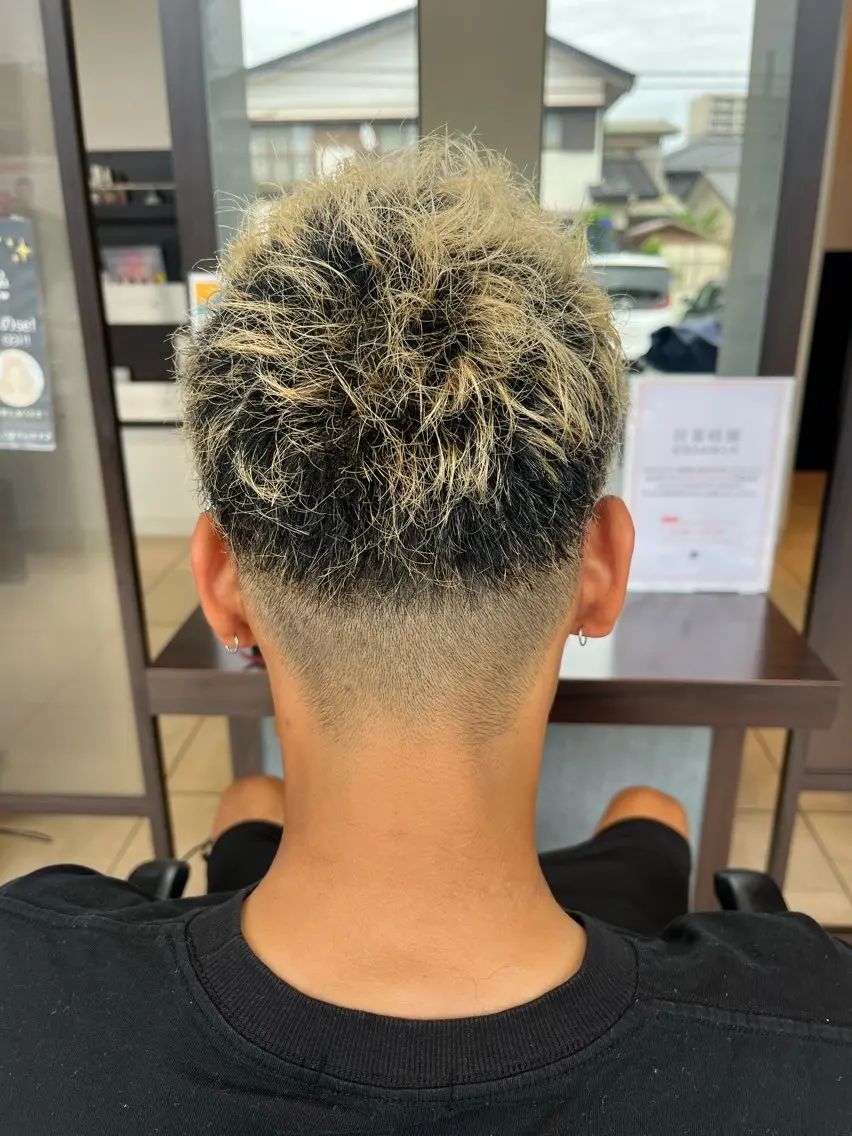 メンズ 髪質改善・ショートレ イヤーボブ🧡関玲子のヘアスタイル