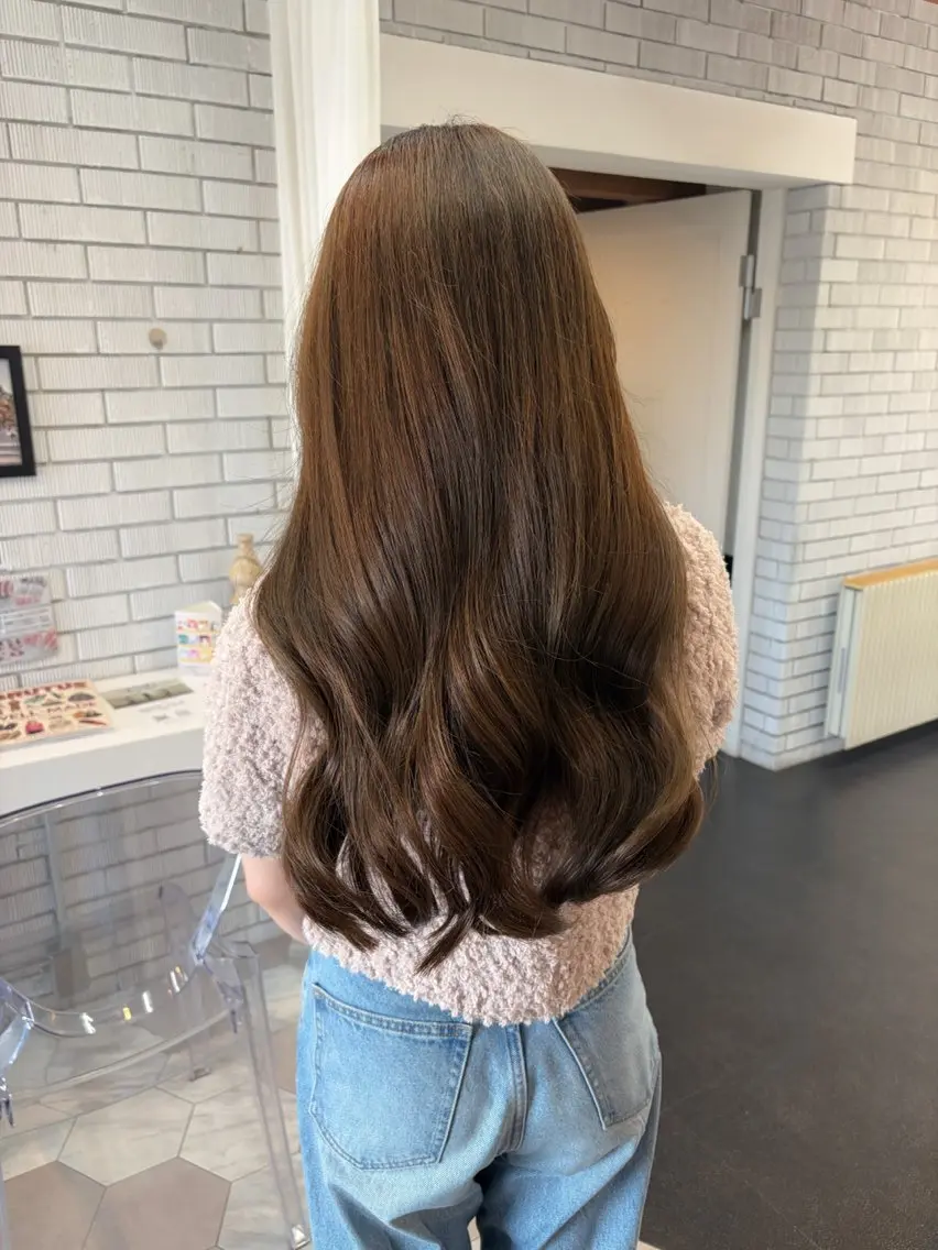 ロング ヘアカラー トリートメント 清野 百叶のヘアスタイル