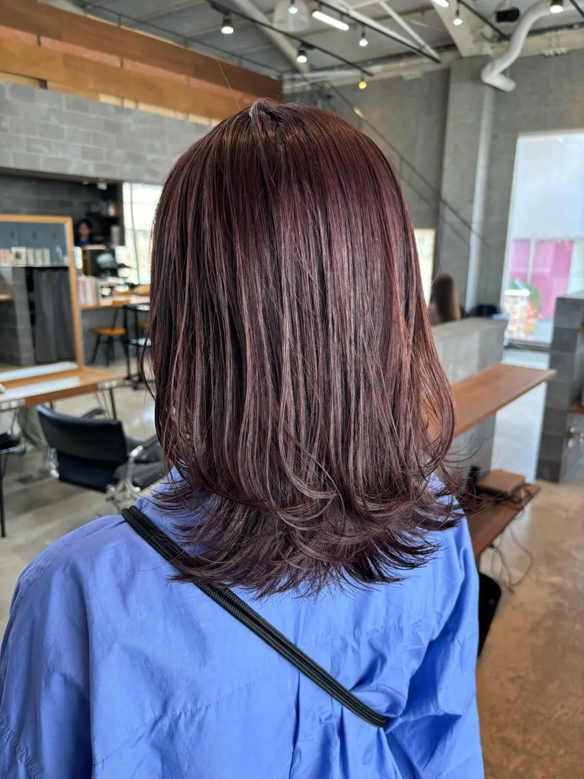 ミディアム カラー パーマ ヘアアレンジ レイヤーカット 押切 響 のヘアスタイル