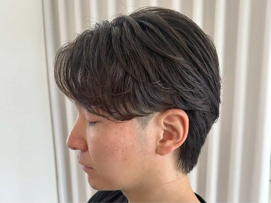 ショート センターパート 韓国ヘア・綾也のヘアスタイル
