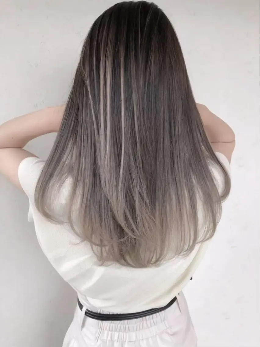 ロング レイヤーカット 大内 良斗のヘアスタイル