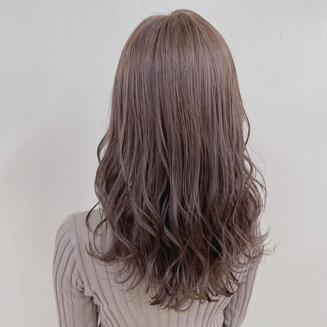 ロング カラー ao.eyelash SHIORIの眉毛・アイブロウイメージ