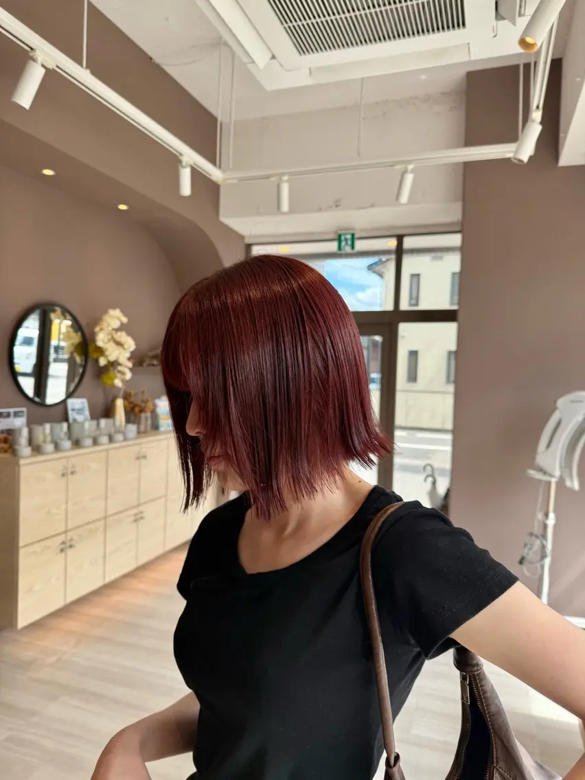 ショート Lien.AKI 透明感カラー🤍のヘアスタイル