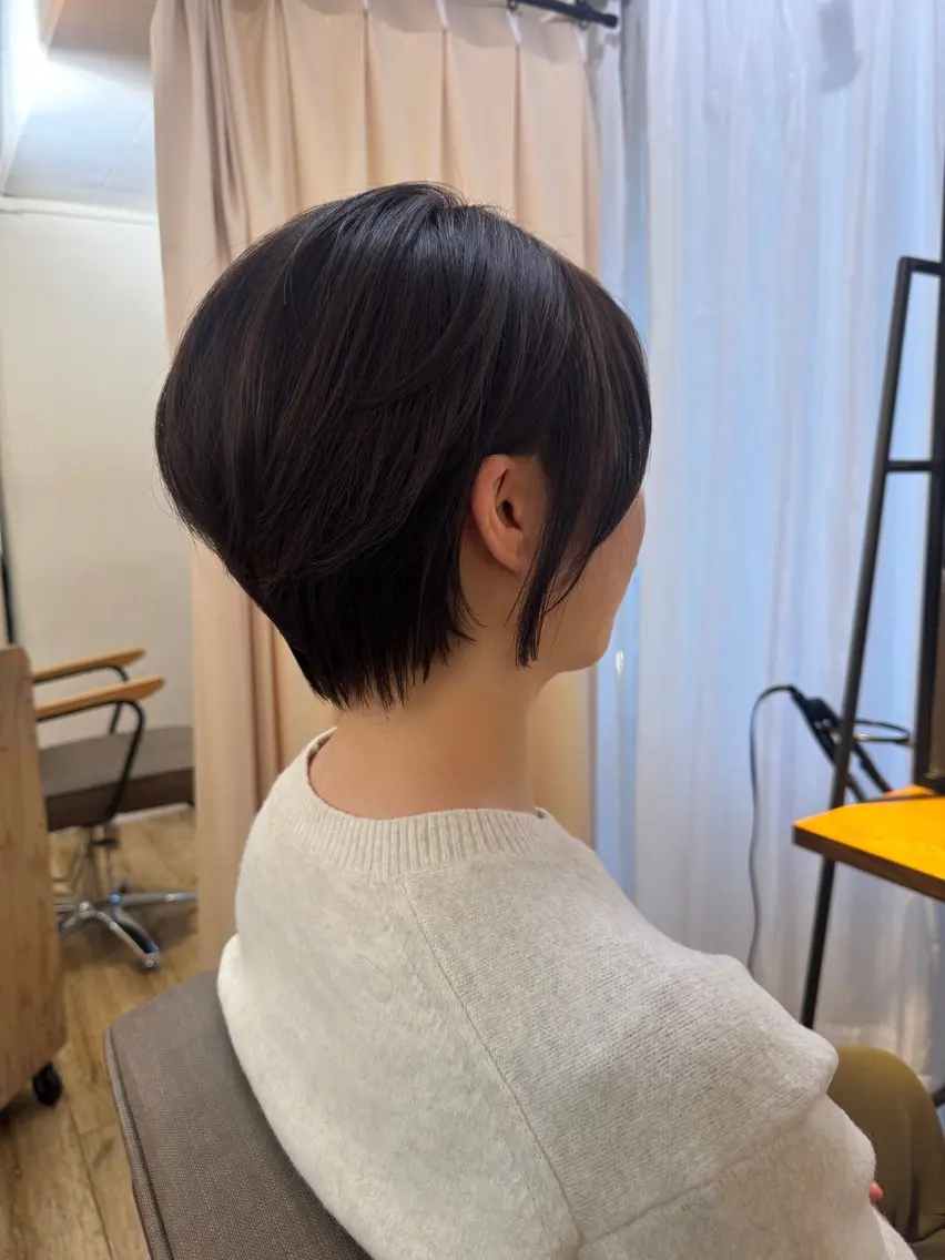 ショート ショートヘア フルタニ ゴウジのヘアスタイル