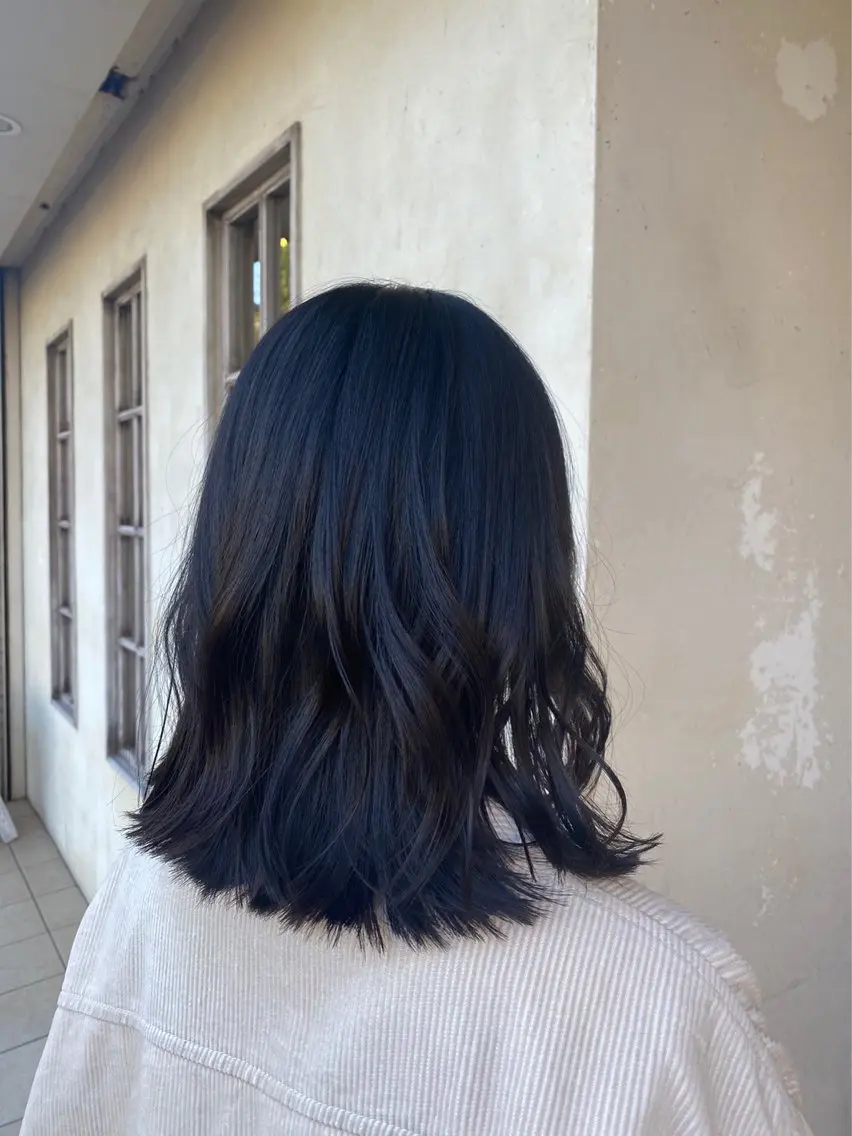 ミディアム 井上 日菜乃のヘアスタイル