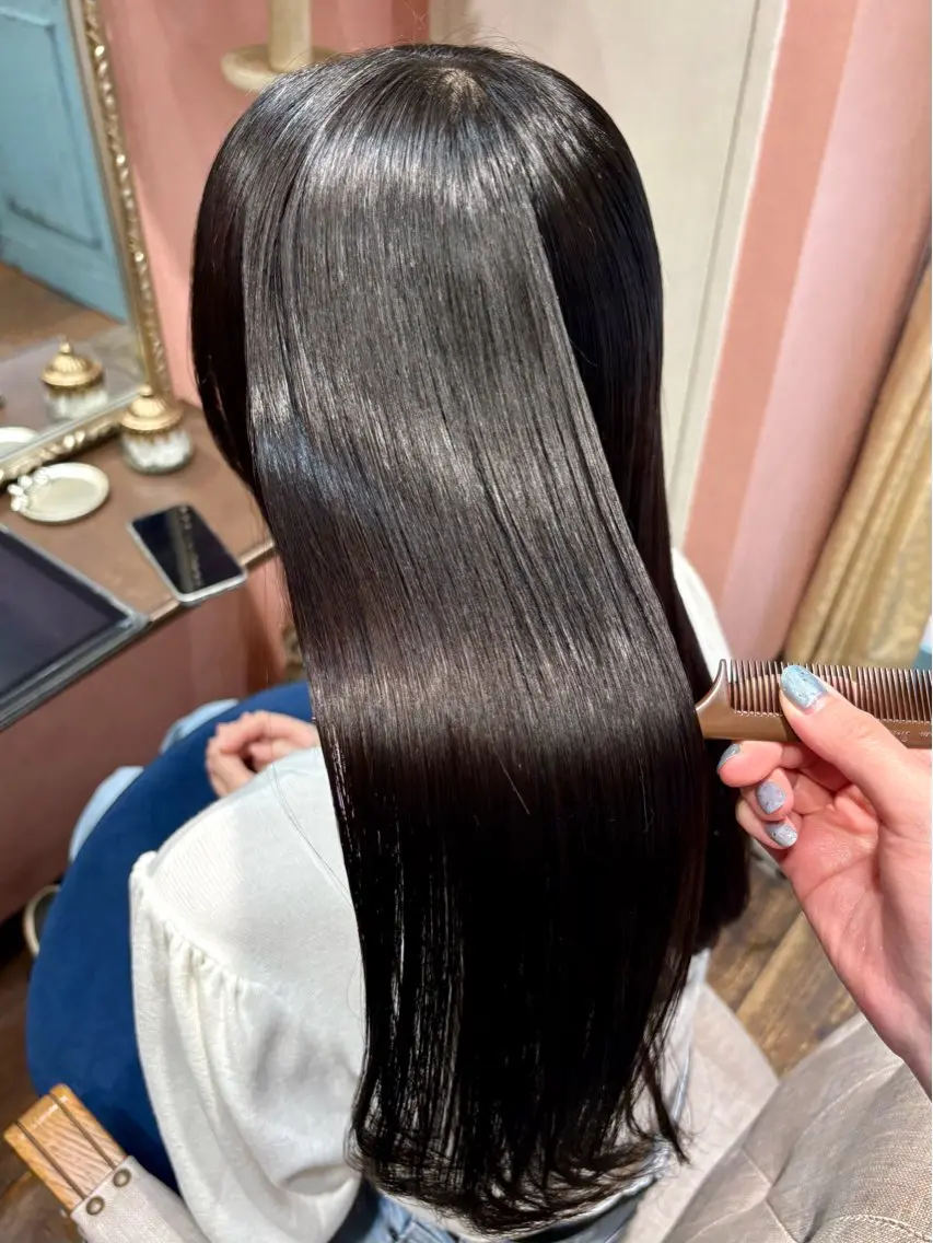 ロング パーマ カット 縮毛矯正 トリートメント なぎさ 🎀 / 透明感カラー/心斎橋のヘアスタイル