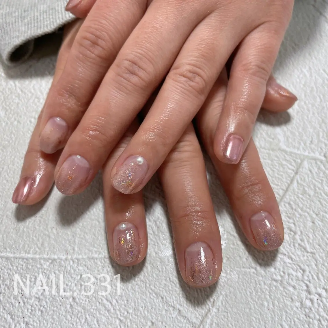 ネイル グラデーション マグネットネイル ミラーネイル ニュアンスネイル ハンドネイル フットネイル Nail 331のネイルデザイン