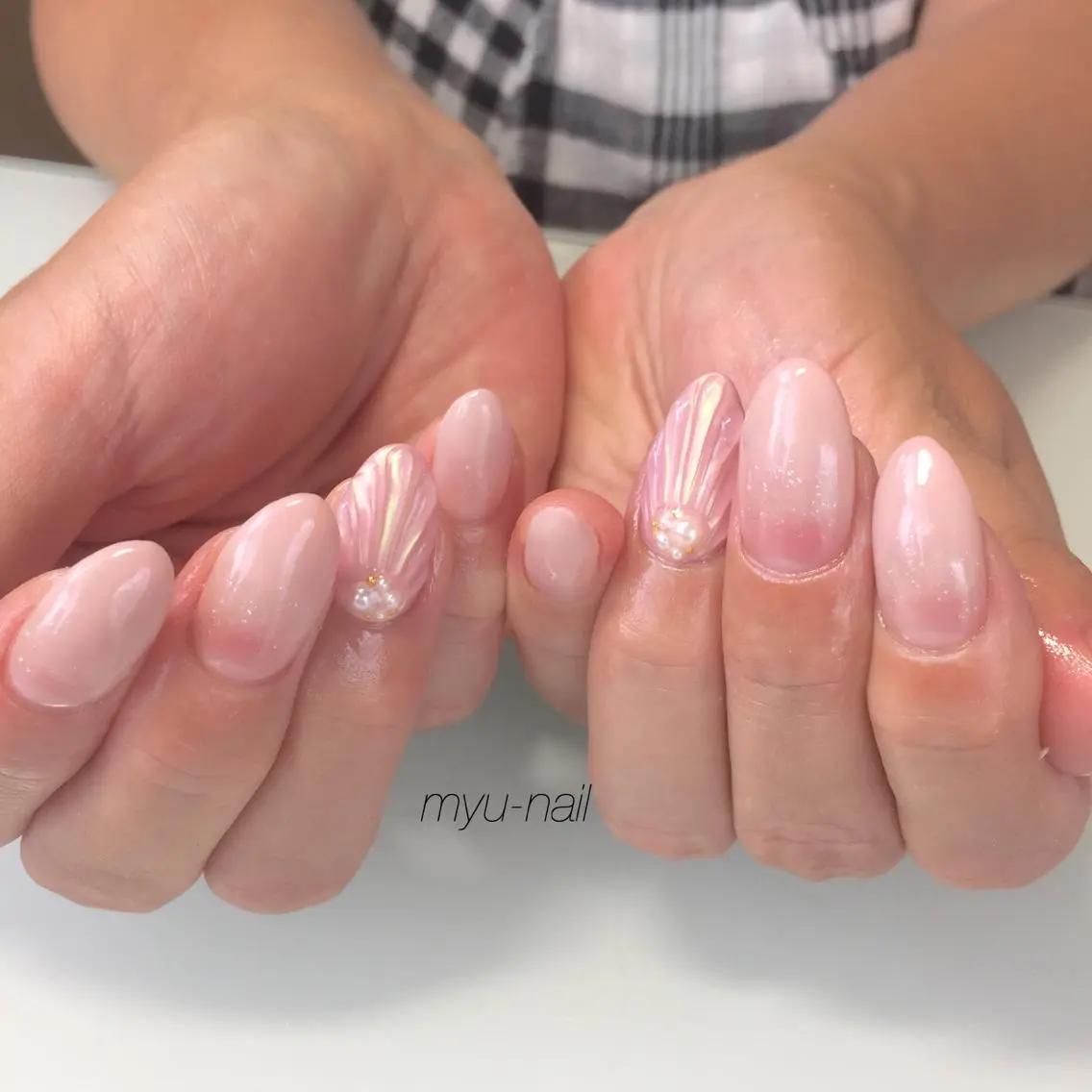 ネイル アートネイル グラデーション シンプルネイル ホームサロン myu-nailのネイルデザイン