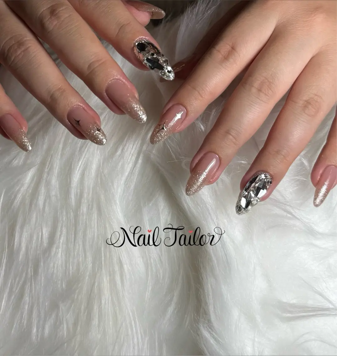 ネイル 長さ出し ロングネイル ストーンネイル ハンドネイル NailTailor ネイルテイラーのネイルデザイン
