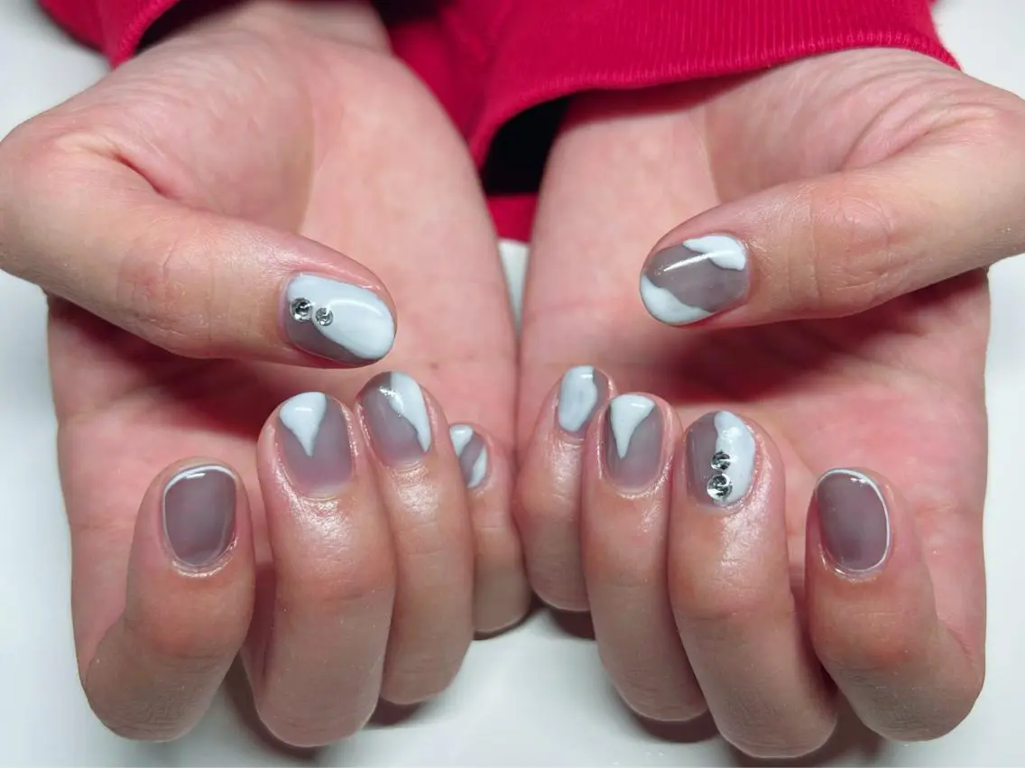 ネイル IRAS..nail ＥＲＩＫＡのネイルデザイン