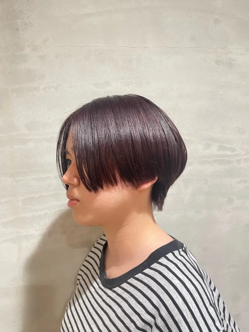 ショート ハンサムショート ショートヘア momoka オリーブ/ベージュのヘアスタイル