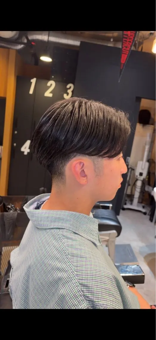 ミディアム 坂野 徹のヘアスタイル