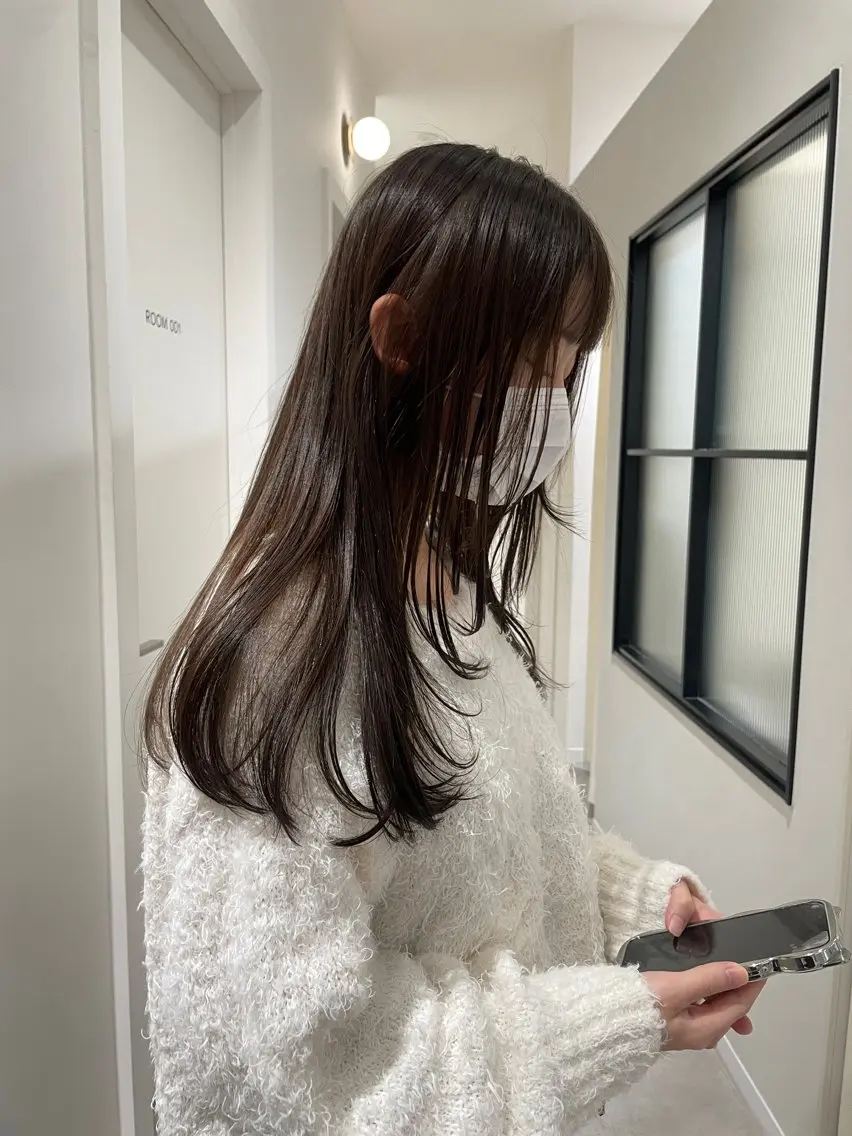 セミロング 顔まわりレイヤー 顔周りカット レイヤーカット アサカ/透明感カラー /レイヤーカットのヘアスタイル