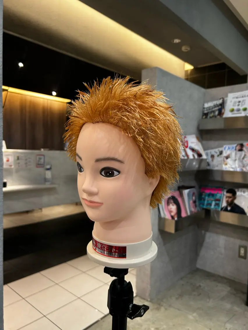 メンズ スパイキーショート 志戸田 優翔のヘアスタイル