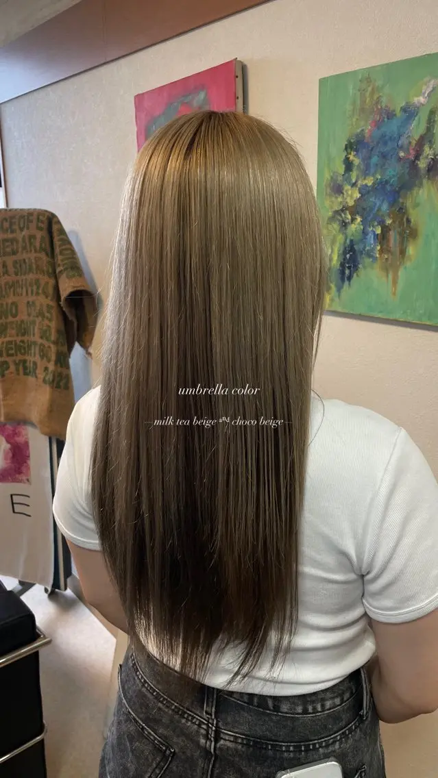カラー ブリーチ ハイトーンカラー 池嵜 美尋のヘアスタイル