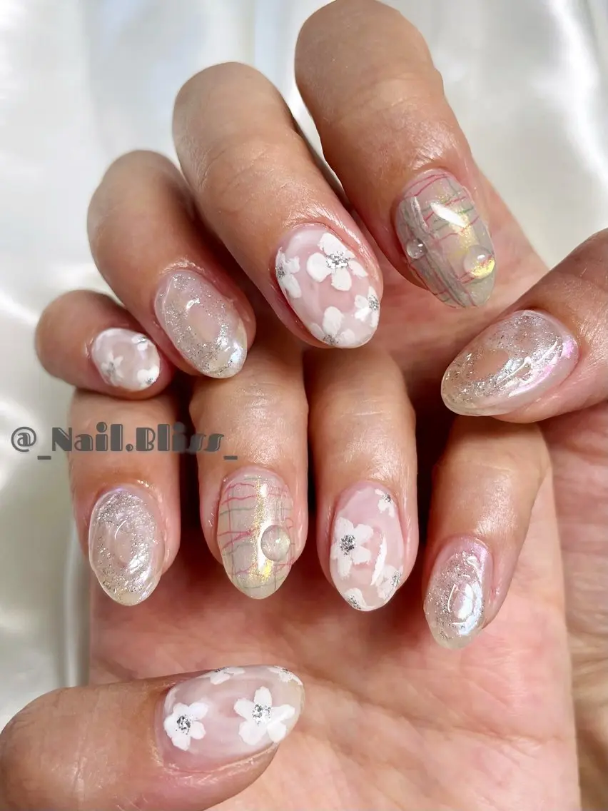 ネイル 持ち込み ハンドネイル NAIL BLISSのネイルデザイン