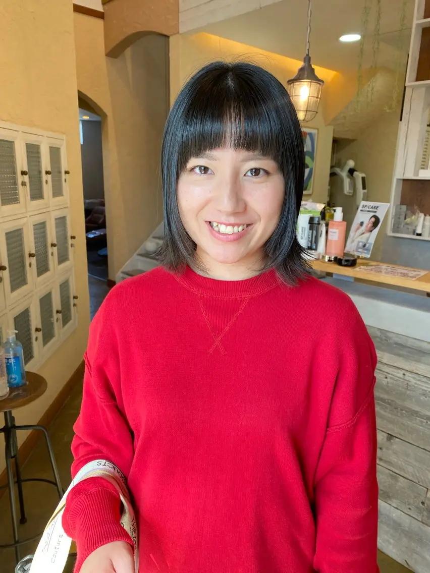 ミディアム カット ヘアカラー 竹内 柚子のヘアスタイル
