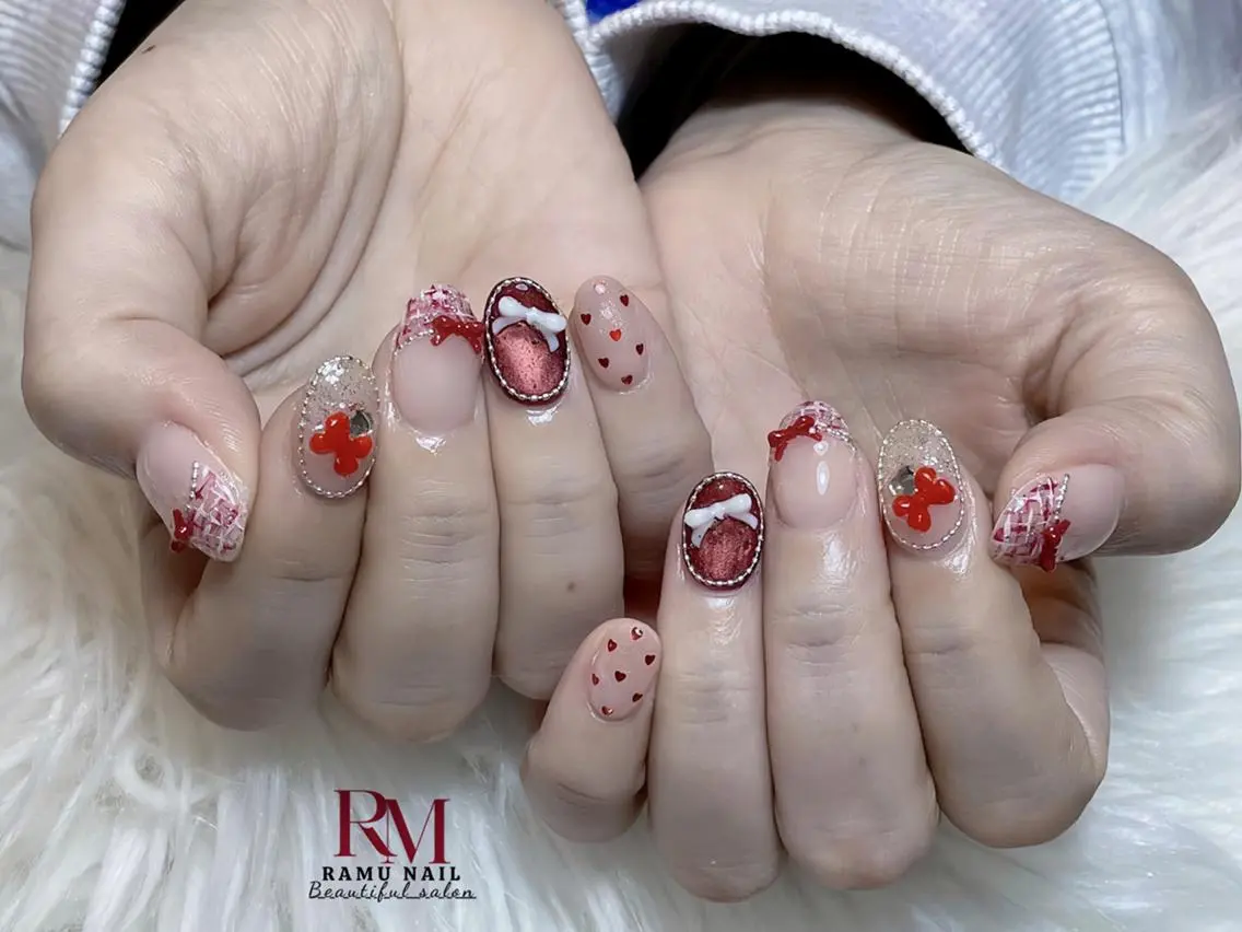 ネイル チークネイル フレンチネイル グラデーション マグネットネイル ネイルチップ ハンドネイル RAMU_Nail 池袋店のネイルデザイン
