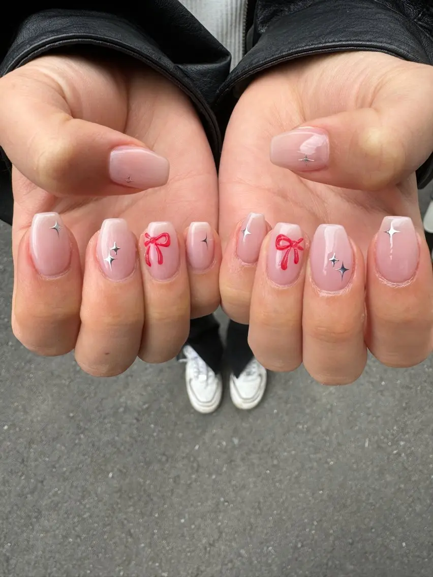 ネイル グラデーション キラキラネイル オフィスネイル リボン シンプルネイル MH_ Nailのネイルデザイン