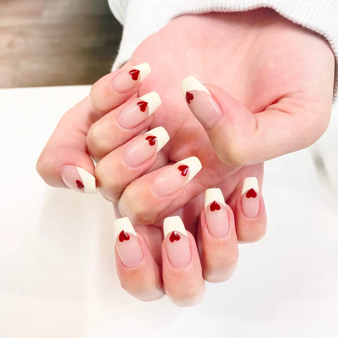 ネイル フレンチネイル ハンドネイル Kira-ra💎 KIRARIのネイルデザイン