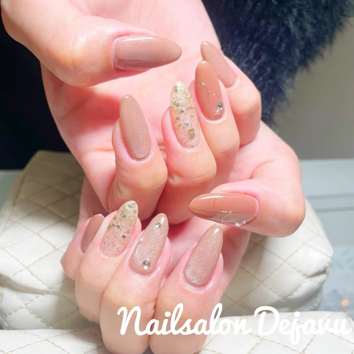 ネイル キラキラネイル ハンドネイル Nailsalon Dejavuのネイルデザイン
