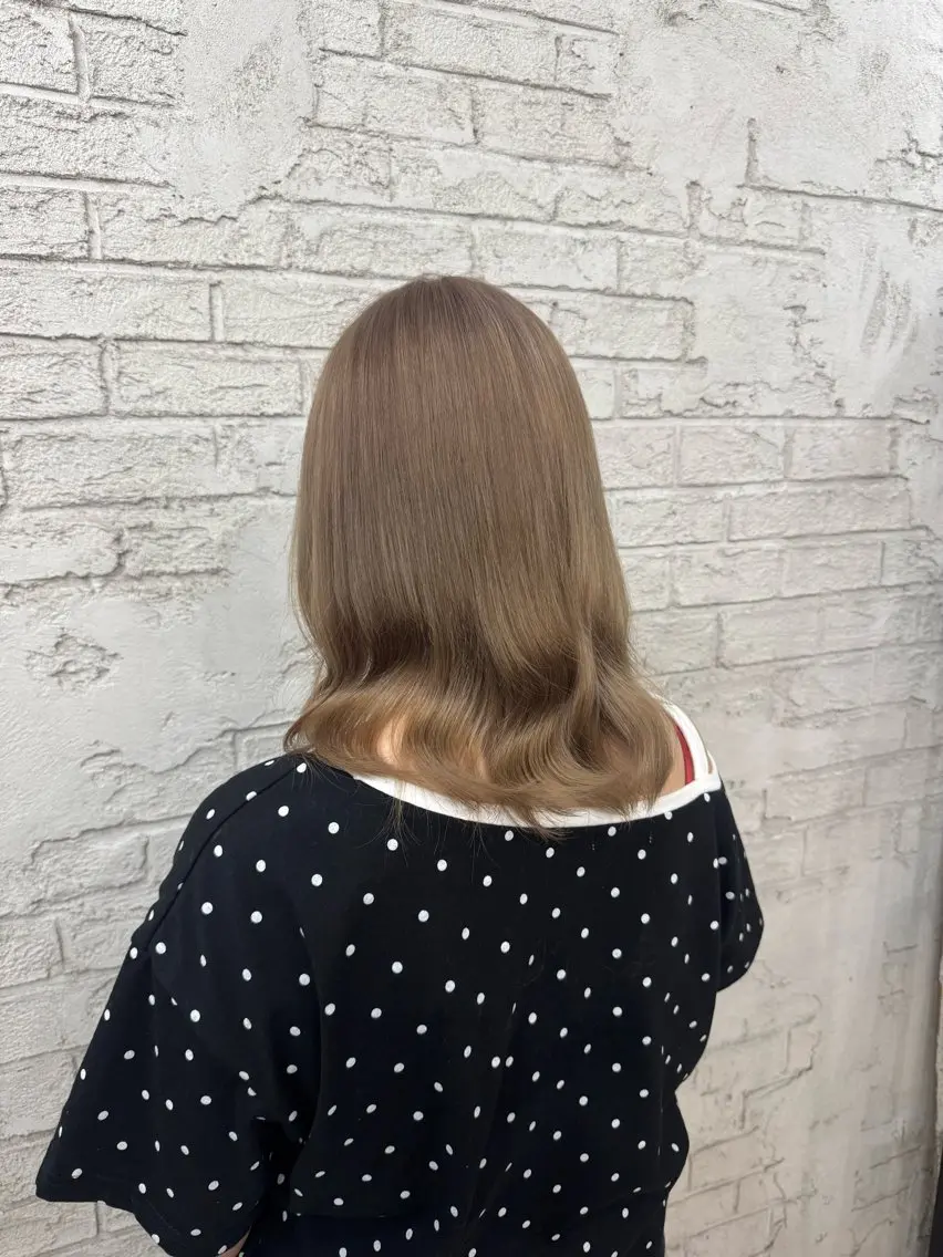 カラー ベージュカラー ミルクティーベージュ ヘアカラー ブリーチ/ハイトーン /🩶RENA🩶のヘアスタイル