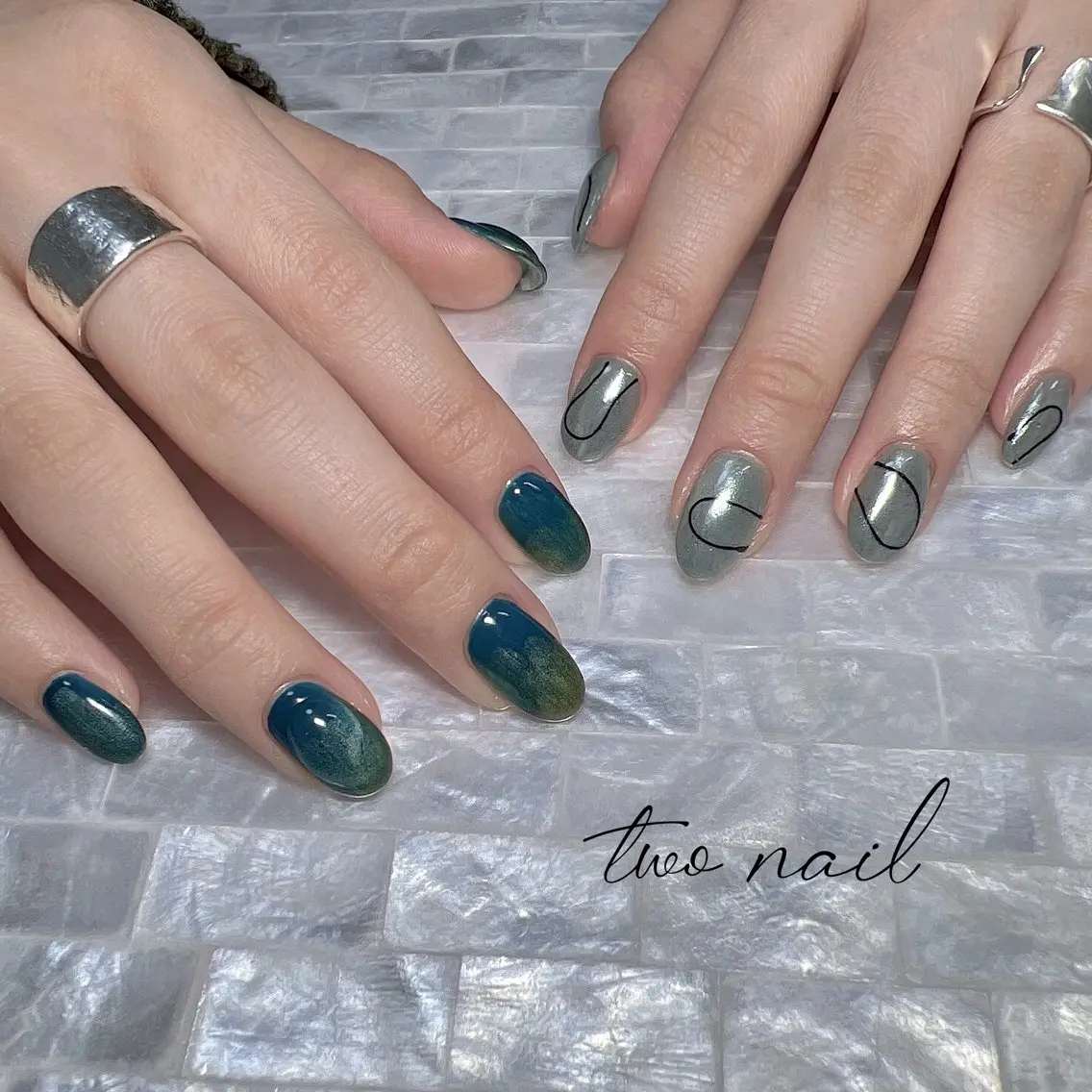 ネイル アートネイル ネイルチップ ホワイト ハンドネイル two nailのネイルデザイン