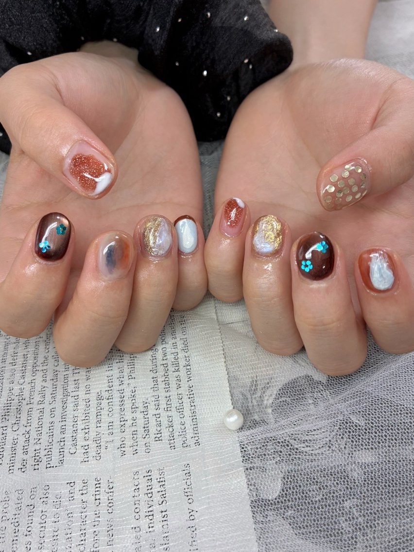 ネイル ニュアンスネイル shiki_nail 🪐のネイルデザイン