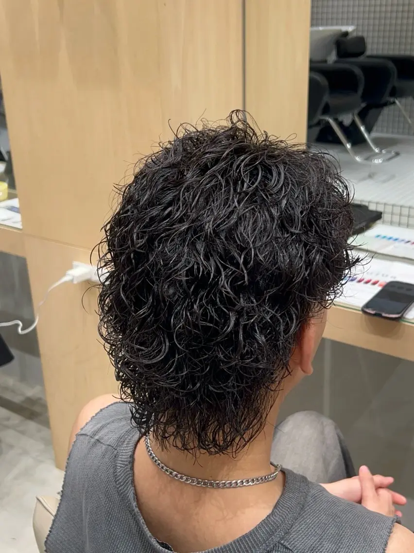 パーマ メンズ フェードカット メンズパーマ カット パーマ 🐲ツイスパ🐲 フェード/龍のヘアスタイル