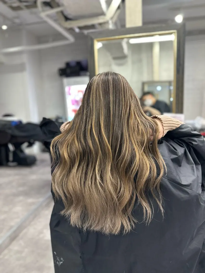 ロング カラー ヘアアレンジ 久米 治仁のヘアスタイル