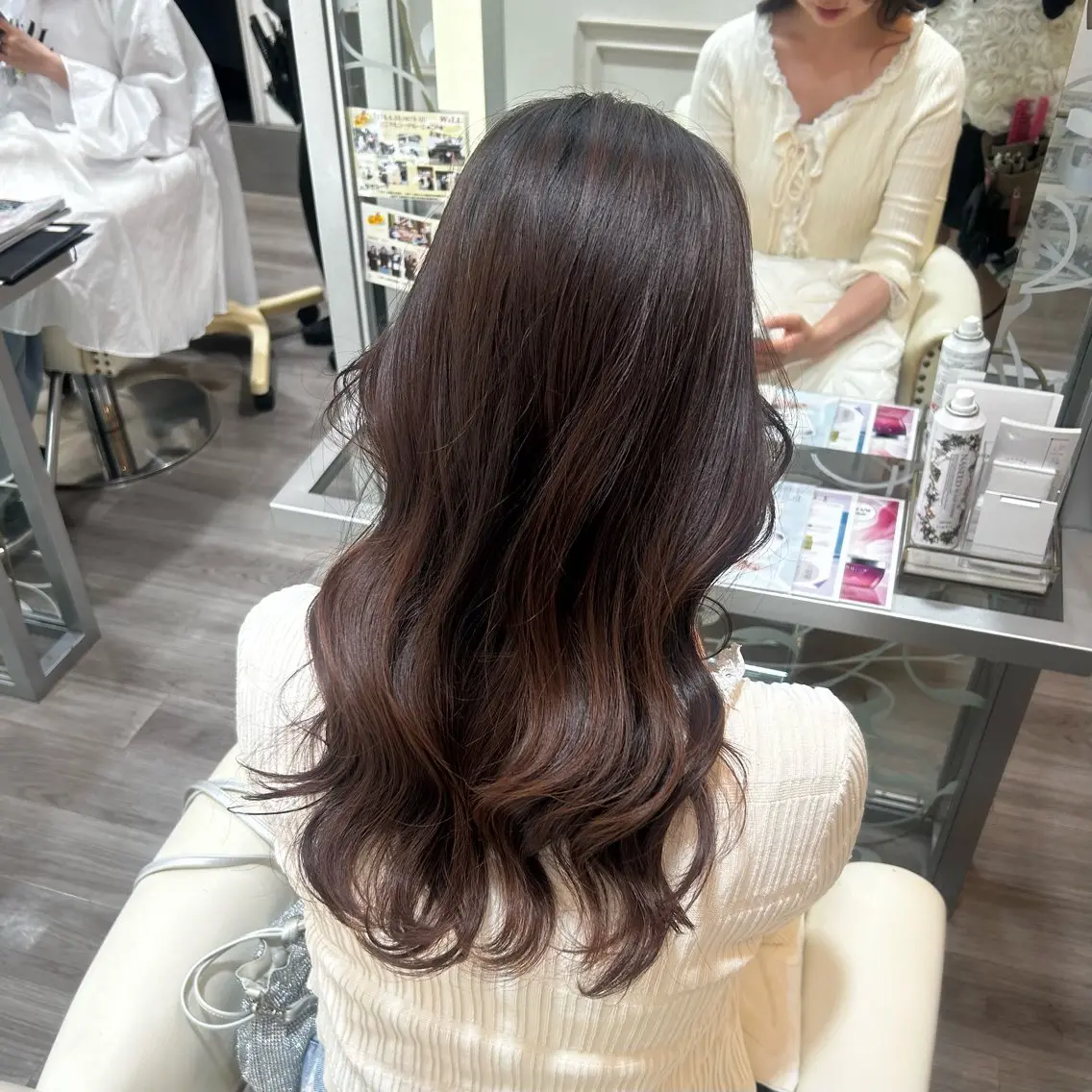 ロング 眉カット 脇坂 花菜子のヘアスタイル