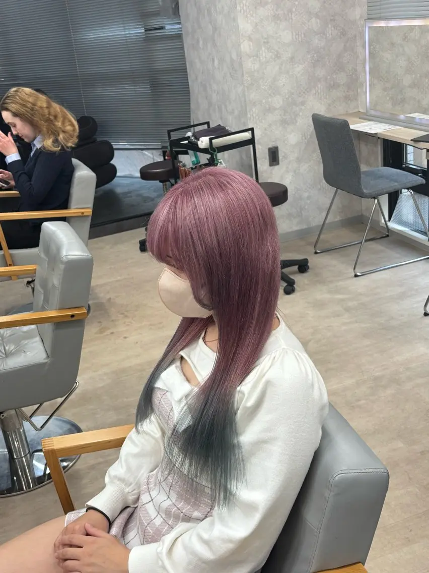 ロング カラー メンズハイトーン 北斗💍レイヤーのヘアスタイル