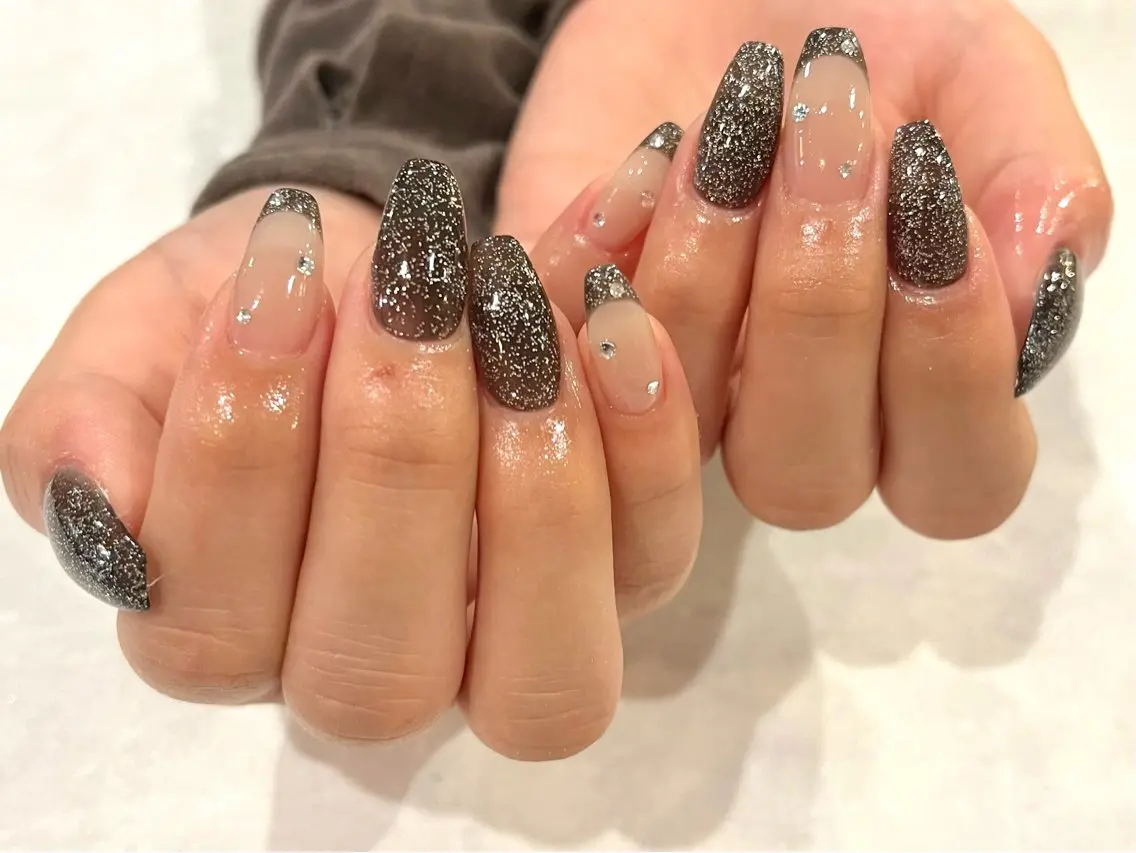 ネイル ハンドネイル Cleo伏見店🌿 Momokaのネイルデザイン