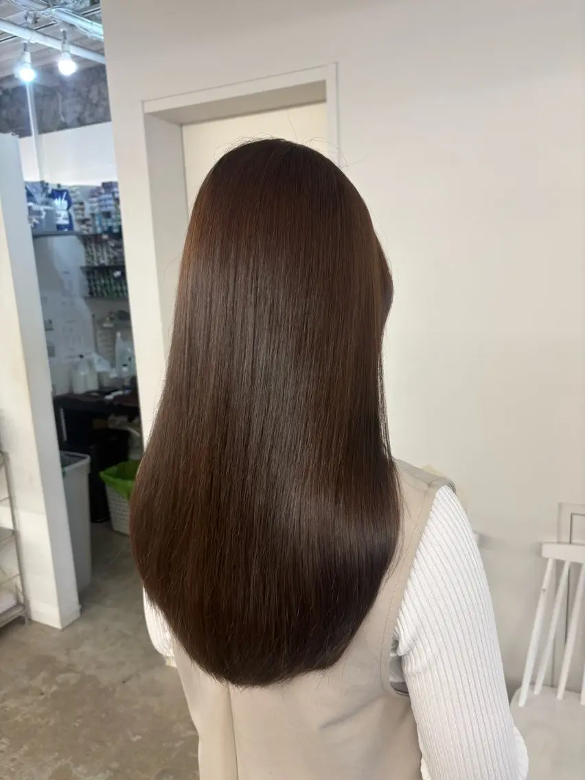 ロング カラー ベージュカラー ブラウンカラー ブラウンベージュ 透明感カラー OMURA MINORIのヘアスタイル