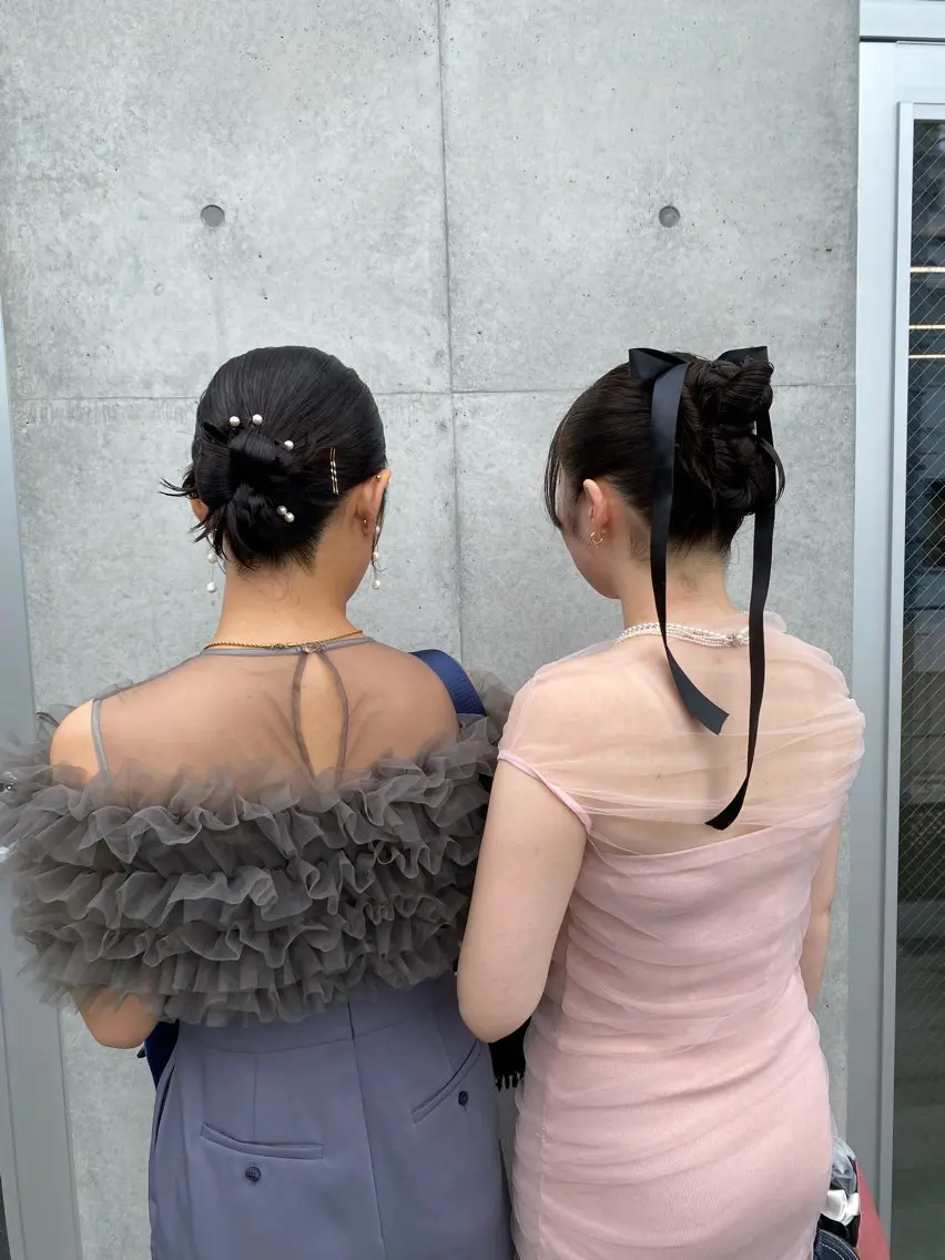 ミディアム カラー ヘアアレンジ 結婚式・ブライダル ヘアセット mina 🌷のヘアスタイル