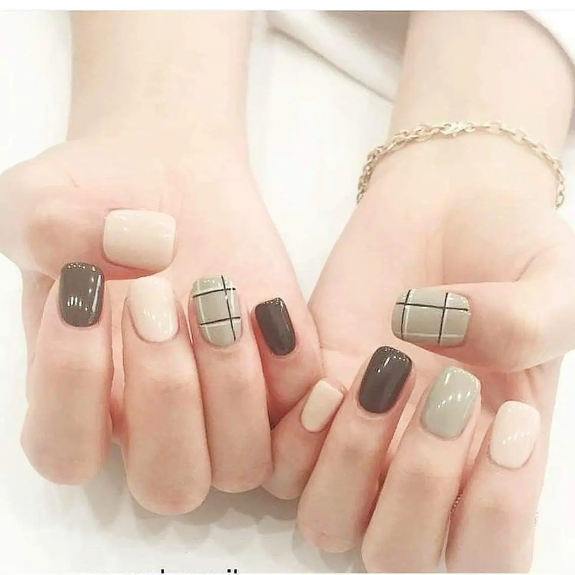 ネイル ハンドネイル RINN ANA.CHUOのネイルデザイン