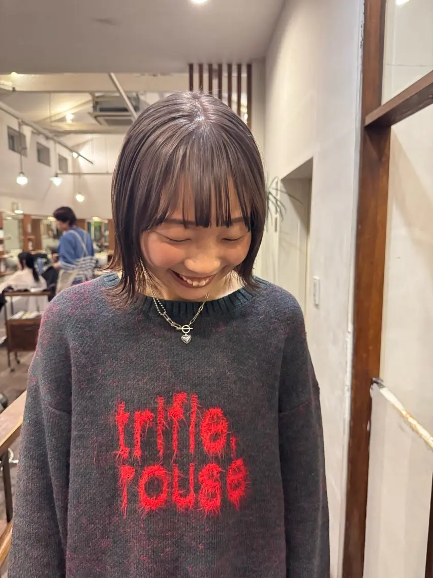 カラー ブリーチ グレージュ ラベンダーカラー ラベンダーグレージュ ラベンダーグレー ヘアカラー MOK大阪梅田店 Asahiのヘアスタイル