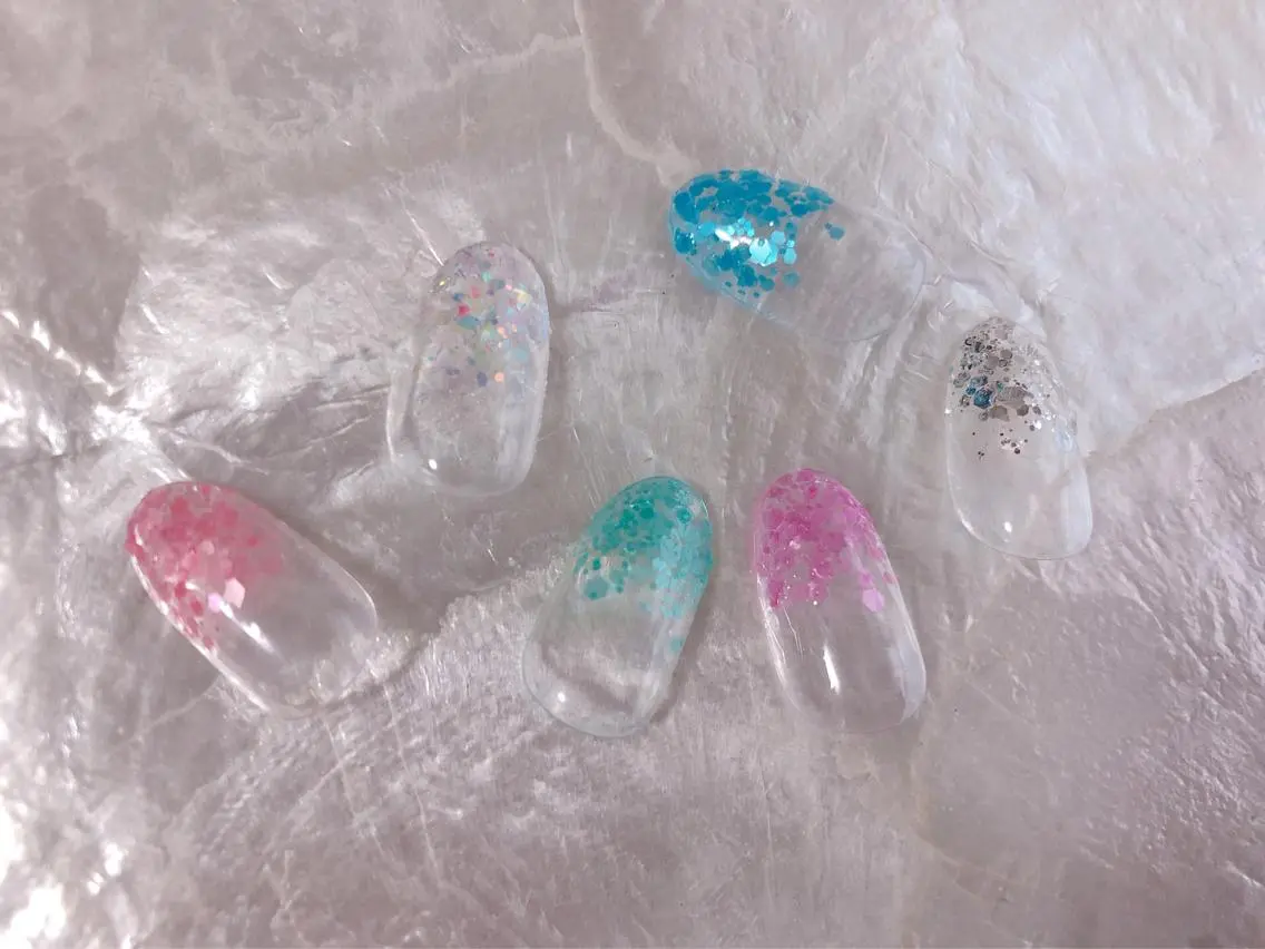 ネイル グラデーション ラメ(グリッター) ラメグラデーション kiki nail &brow二子玉川のネイルデザイン