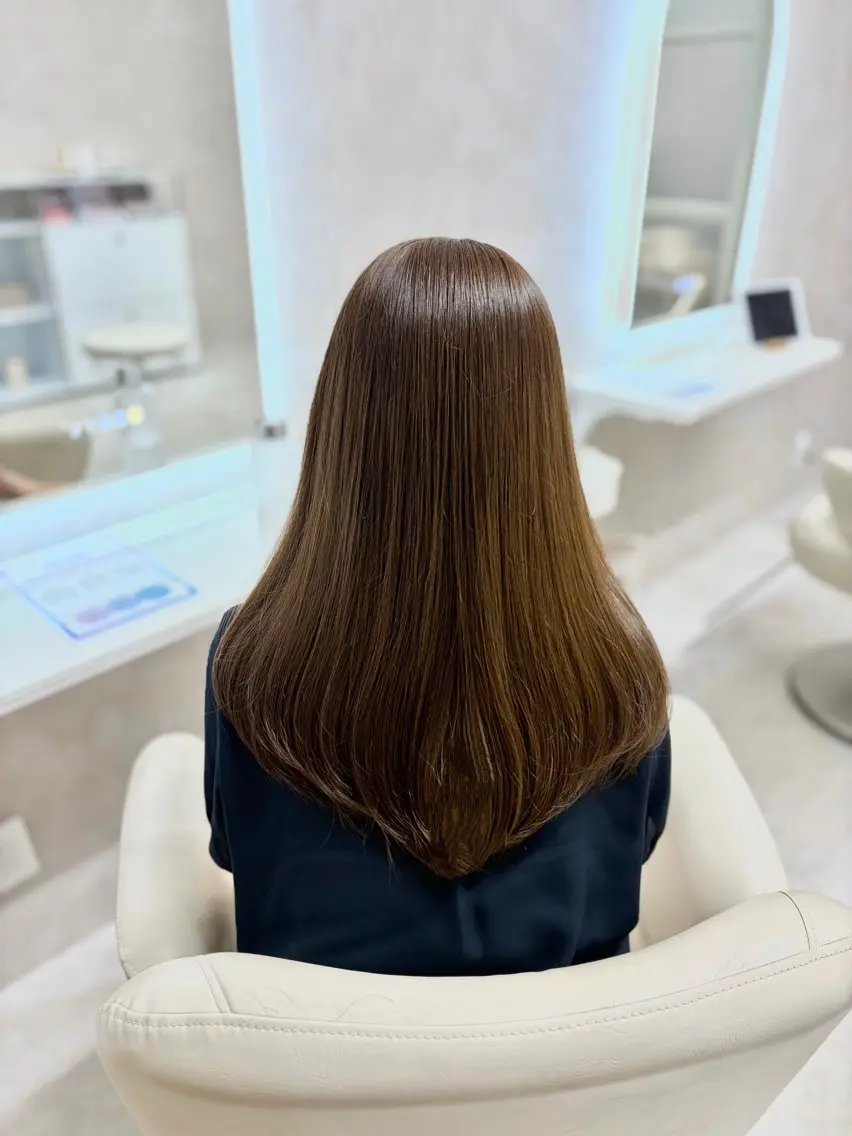 ロング カラー Anri /カラーリストのヘアスタイル