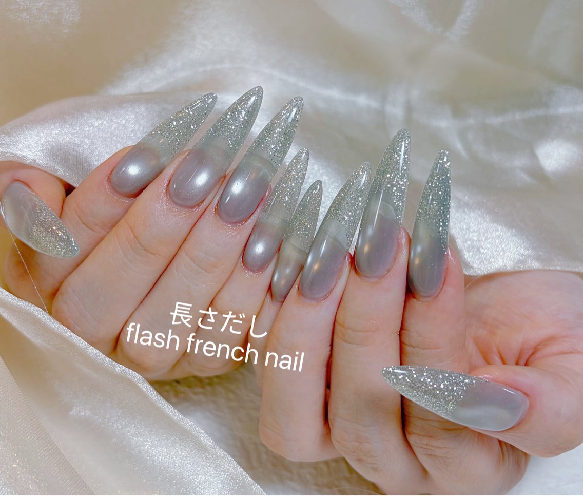 ネイル オーロラネイル フレンチネイル ガーリー キラキラネイル 韓国ネイル ハンドネイル Floria nail salonのネイルデザイン