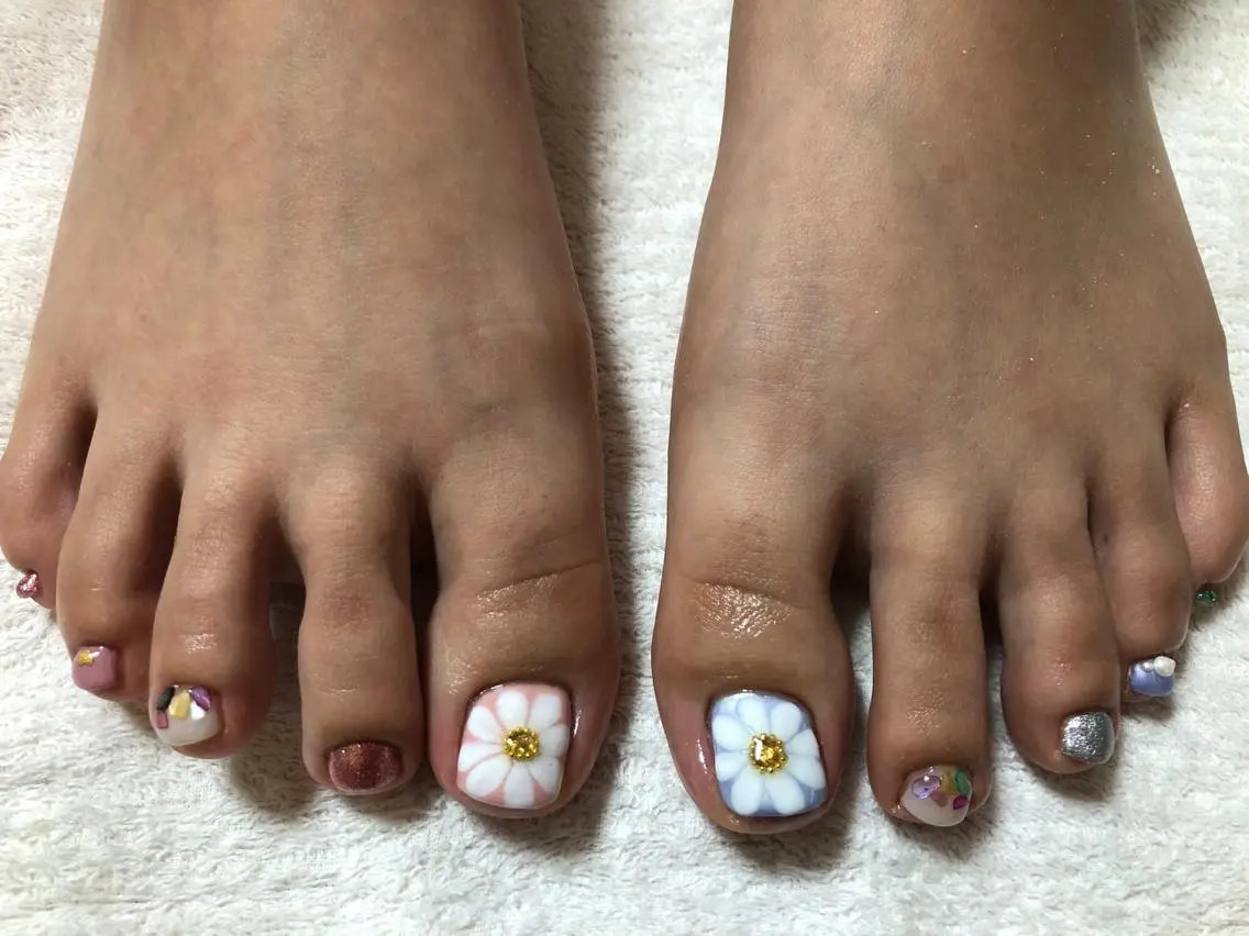 ネイル フットネイル private_ salon.Leaのネイルデザイン
