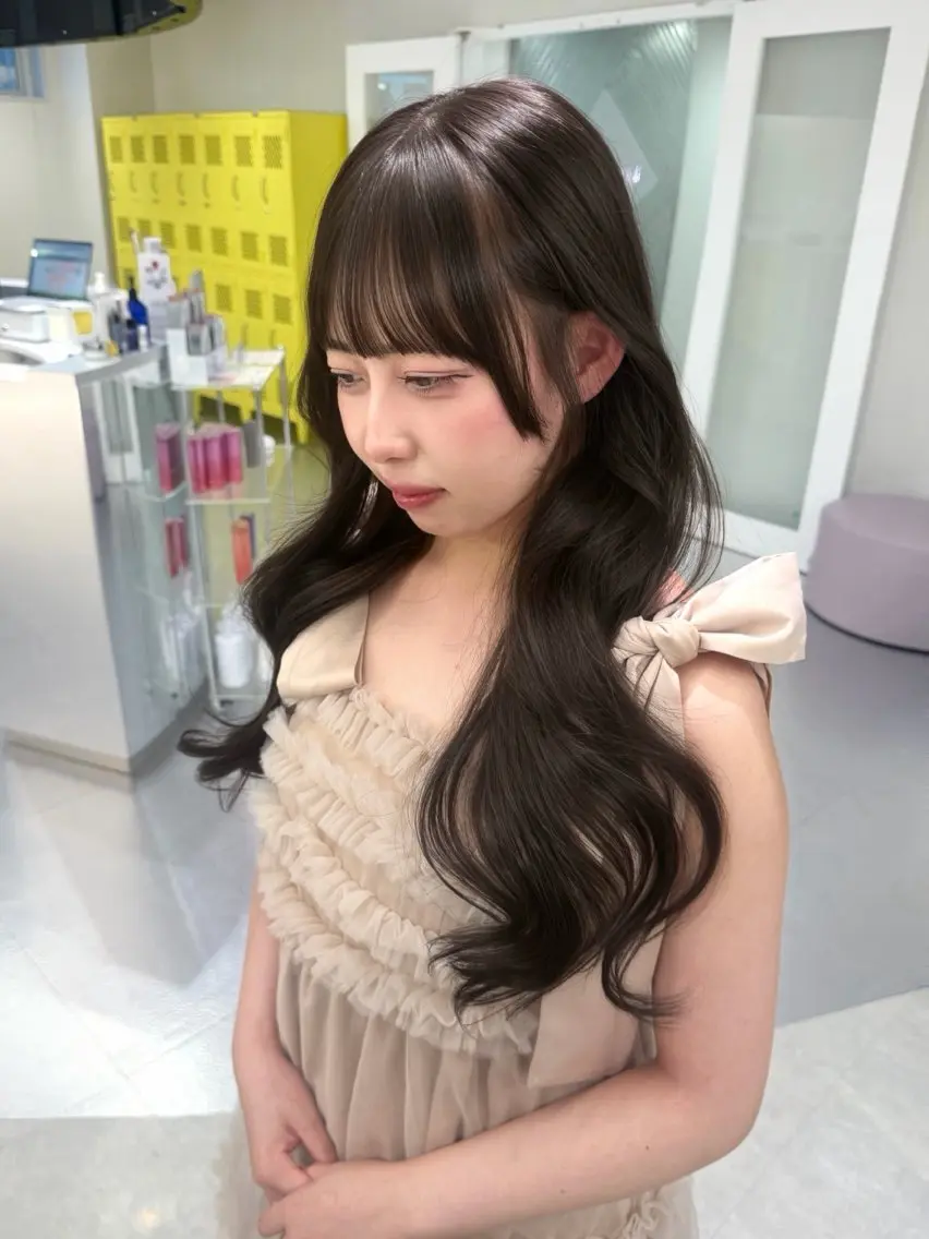 【抜け感のある艶カラー】🎀🫧ワンカラー¥7700※ブリーチなしトレンド感のあるカラー✨️の写真