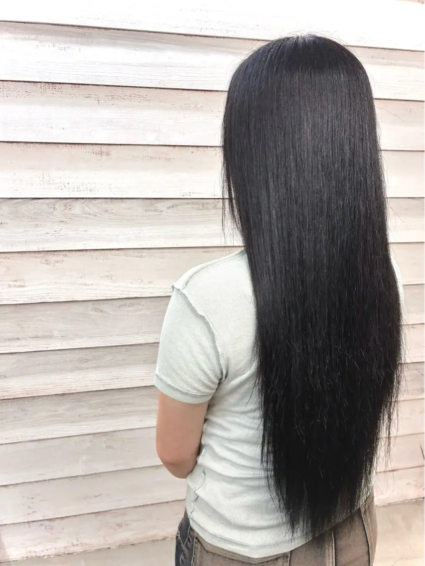 ロング カラー 佐藤 隆太のヘアスタイル