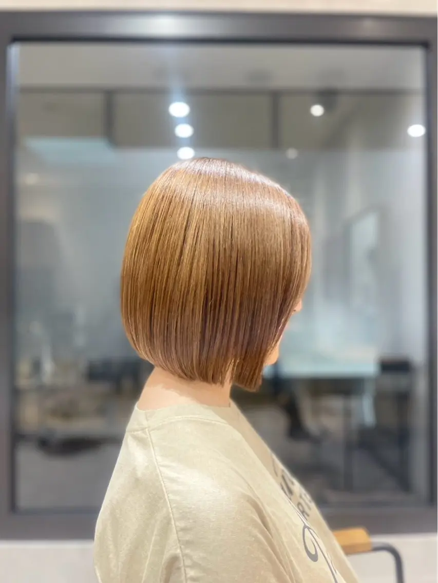ショート う けんじょうのヘアスタイル
