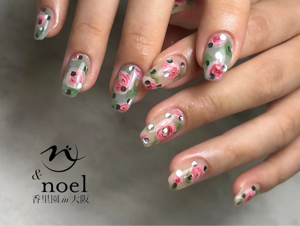 ネイル ハンドネイル もも 🍑のネイルデザイン