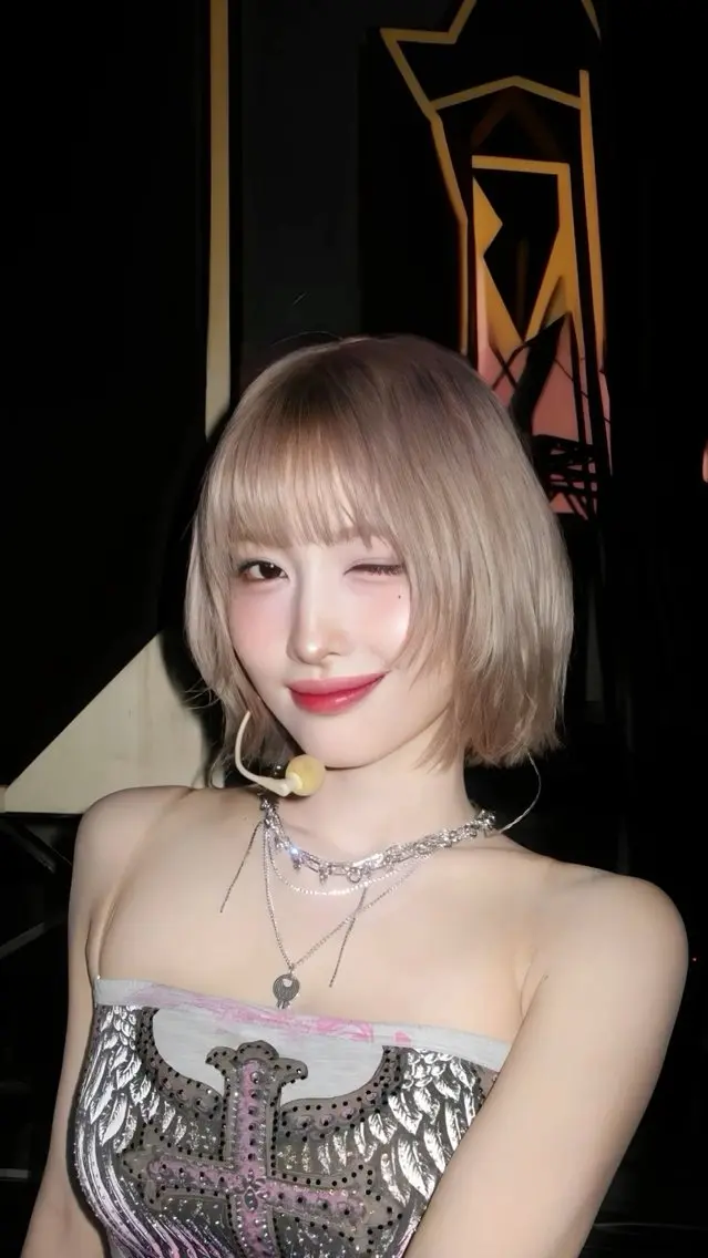 ミディアム ボブレイヤー ボブ 韓国風ヘア レイヤーカット 柔らかメルティ ヘア🩰Yuuhaのヘアスタイル